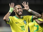 Respeita o manto, o rei voltou! Confirmado contra a Escócia, Neymar igualará marca histórica de Pelé em Copas do Mundo