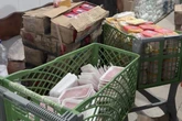 Supermercados são advertidos após fiscalização apreender mais de uma tonelada de carnes irregulares