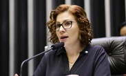 Corte italiana anula extradição, e Carla Zambelli deixa presídio