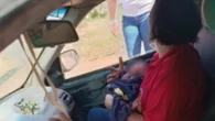 Recém-nascido com um dia de vida é encontrado atrás de escola no interior