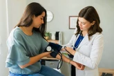 Veja os riscos da hipertensão precoce e como proteger a saúde