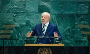 Lula exalta urna brasileira e diz que EUA precisam aprender