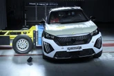 Teste de segurança aprova VW Tera e reprova Peugeot 2008; entenda