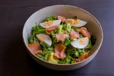 Nutricionista revela a salada que mata a fome e queima gordura