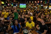 Do copo reutilizável às garrafas retornáveis: veja como ter uma Copa mais sustentável