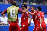 Em jogo com final frenético, Suíça goleia a Bósnia e encaminha classificação no Grupo B da Copa do Mundo