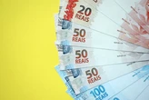 Tem dívida de até R$ 10 mil? Nova regra pode encerrar ação de cobrança; entenda