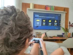 Criança gasta mil reais em skins do Roblox. Saiba como ensinar finanças na era dos jogos online