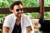 Quem é Thiago Brava, cantor que trocou 'mensagens comprometedoras' com Gusttavo Lima