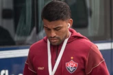 'Precisamos esfriar a cabeça', desabafa Ronald após revés do Vitória na Sul-Americana