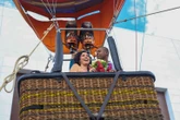 Shopping Bela Vista celebra Dia dos Namorados com pedido de casamento em voo de balão