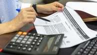 Situação financeira é a principal causa de estresse para 42% dos brasileiros, diz pesquisa