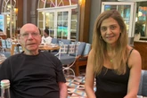 Presidente do Palmeiras, Leila Pereira, posa com marido bilionário em clique raro na Copa do Mundo; saiba quem é