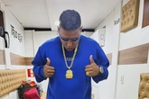 Cantor baiano MC 7Kssio fica ferido em acidente de moto e é hospitalizado