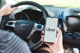 Uber anuncia os carros que não serão mais aceitos em 2026; veja lista