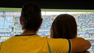 Novo casal? Anitta surge colada com bilionário que já foi apontado como affair de Marina Ruy Barbosa