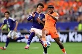 Holanda e Japão empatam por 2 a 2 em jogaço da Copa do Mundo e ampliam séries invictas