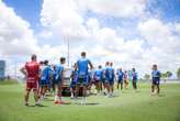 Rogério comanda treino tático e faz ajustes no Bahia antes de enfrentar o Palmeiras