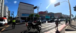 Motociclista morre em acidente na Pituba e família critica demora do socorro: 'Estava vivo e falando'