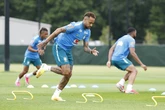 Neymar treina normalmente de novo, e Alisson é poupado na penúltima atividade do Brasil antes da Escócia