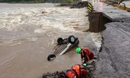 Chuvas obrigam quase 8 mil pessoas a deixarem suas casas no Rio Grande do Sul