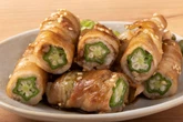5 receitas criativas com quiabo para o almoço