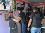 Máquinas caça-níqueis são apreendidas e cassino clandestino é desarticulado no sudoeste da Bahia