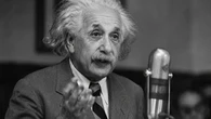 Frase de Einstein do dia: 'O importante é não parar de questionar; a curiosidade tem sua própria razão de existir' - a reflexão sobre aprendizado, inquietação e crescimento pessoal