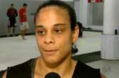 Ex-lutadora do UFC, Livinha é presa com arma, maconha e anabolizantes