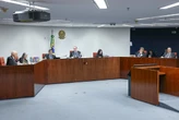 STF mantém vínculo de emprego entre motoboy e empresa de logística