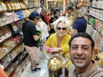 Conheça a loja em Dubai que é queridinha dos famosos; dono recebe baianos com um 'Bora Bahêa, minha porra'