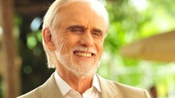 Francisco Cuoco morre aos 91 anos sem lembrar de papel que parou o Brasil na TV