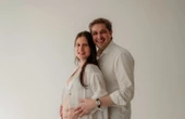 Aos 42 anos, atriz Evelyn Montesano celebra a chegada da primeira filha; veja fotos
