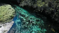 Conheça o rio brasileiro que tem águas azuis e cristalinas como nas Maldivas
