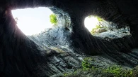 Em caverna europeia única, turistas podem observar os ‘Olhos de Deus’