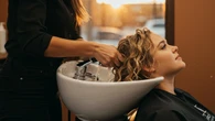 Diga adeus à tinta: conheça o shampoo 'mágico' que elimina os cabelos brancos