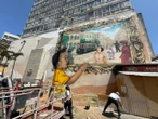 Do Guarda Pelé à Mulher de Roxo: nova arte urbana conta histórias da Salvador antiga