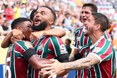 Com gols de volantes, Fluminense elimina Al-Hilal e segue fazendo história no Mundial