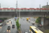 Metrô quebra no Arraial do Retiro e passageiros precisam descer dos trens a pé