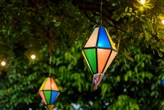 Festejos com oportunidades de emprego e renda extra