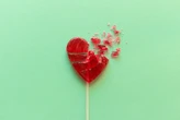 Existe uma quantidade de açúcar segura para consumo? Cardiologista explica