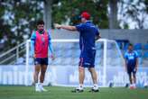 Bahia faz treino tático e Ceni esboça equipe que vai enfrentar o Flamengo