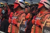 PM viraliza ao cantar música durante show de Edson Gomes na Bahia