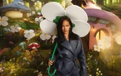 Após quase três anos, Rihanna lança música nova; veja o clipe de 'Friend of Mine'