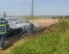 Homem diz ter carro de luxo roubado, mas câmeras de segurança desmentem versão; entenda