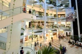 Rede de varejo fecha duas unidades nos shoppings Barra e da Bahia