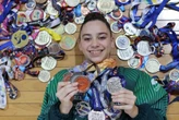 Malu Mendes: conheça a baiana de 13 anos que já é uma estrela da ginástica aeróbica