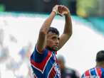 Veja a música que Lucho pediu no Fantástico após marcar três gols em goleada do Bahia