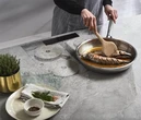 Fogão invisível chega ao Brasil e promete revolucionar o design das cozinhas modernas