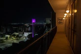 Casa Verão Hidden é anunciada na Rua Chile com show de Mãeana e vista para a Baía de Todos-os-Santos